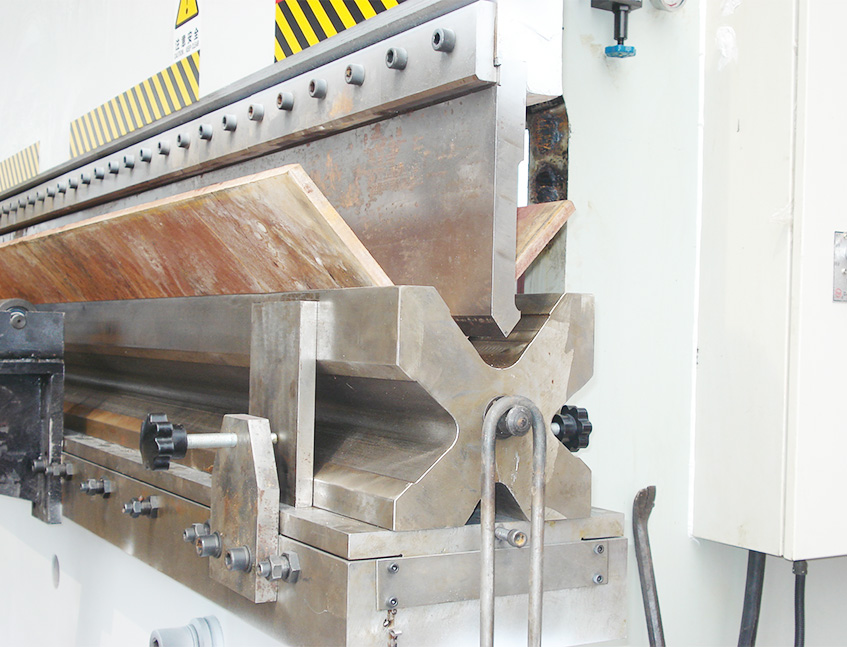 WE67K-600T6000 CNC Press Brake